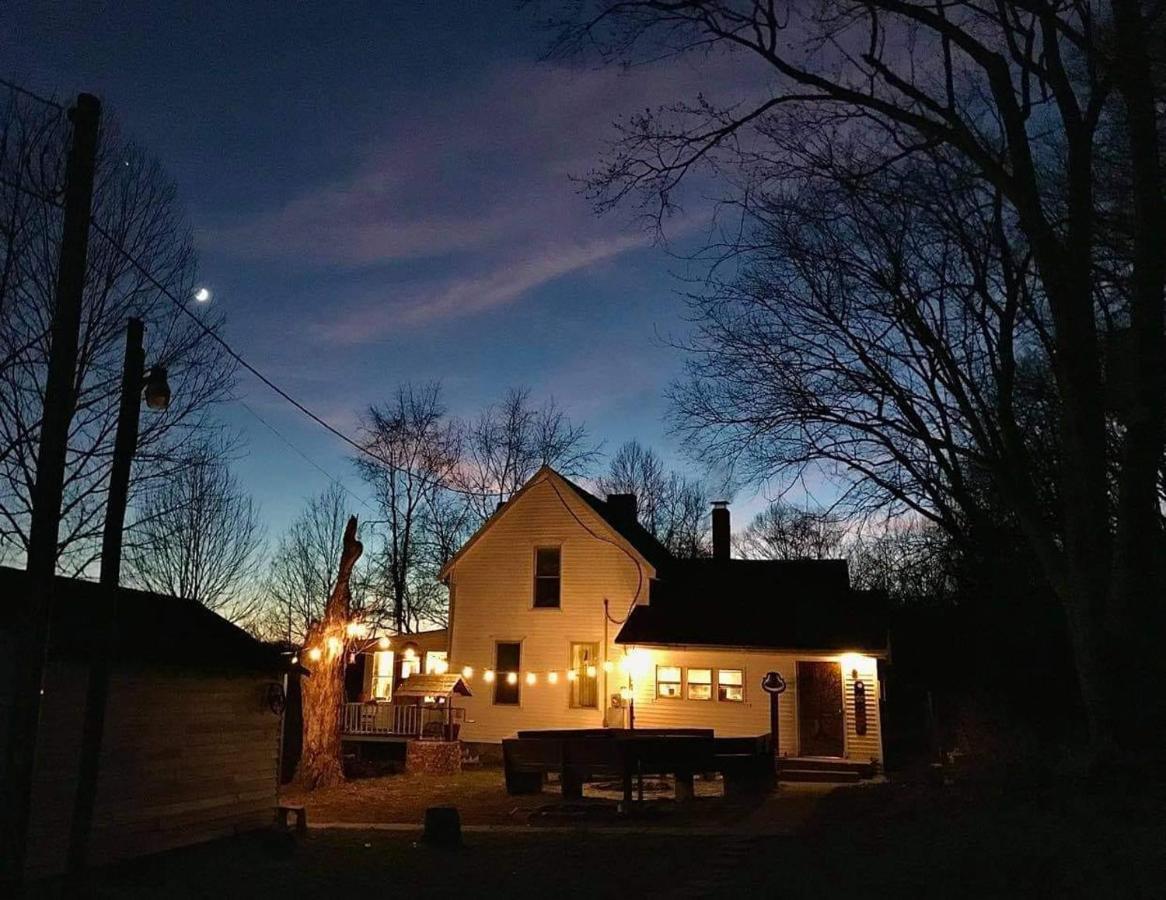 Lost River Hostel French Lick Εξωτερικό φωτογραφία